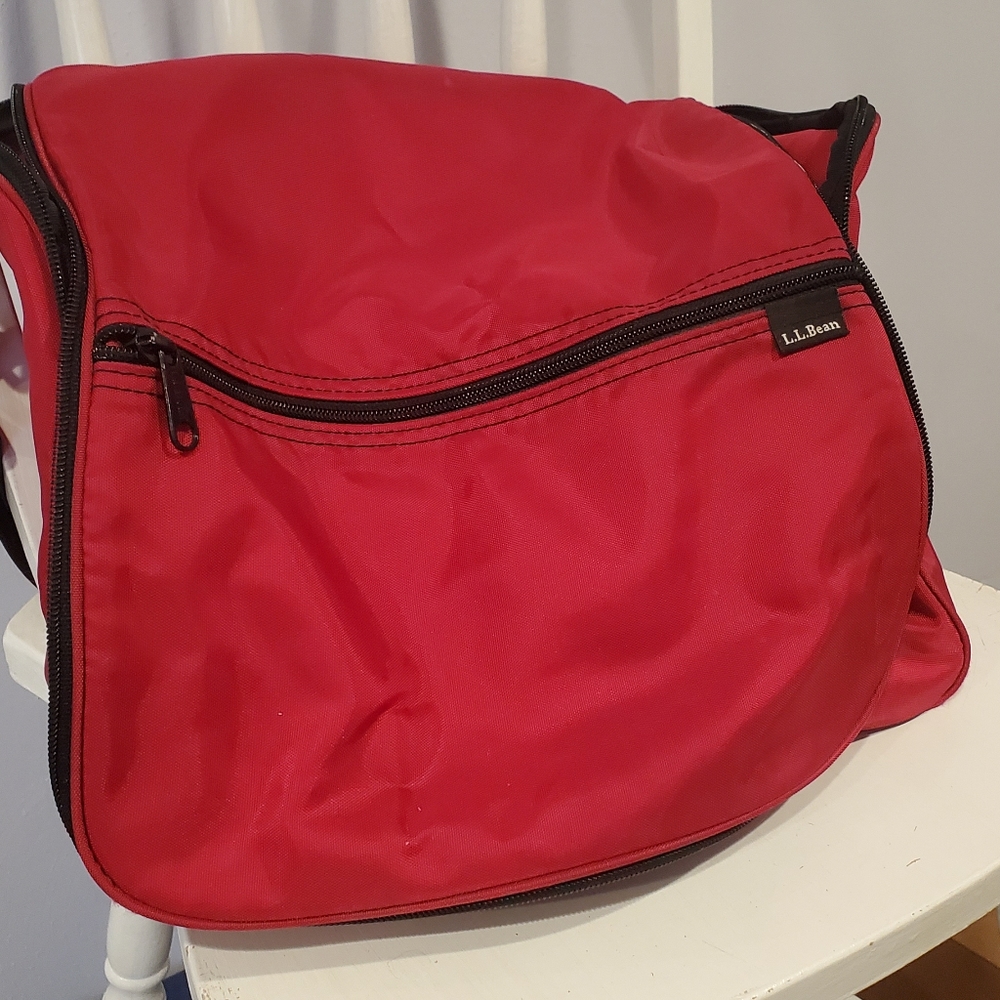Family sized toiletry bag